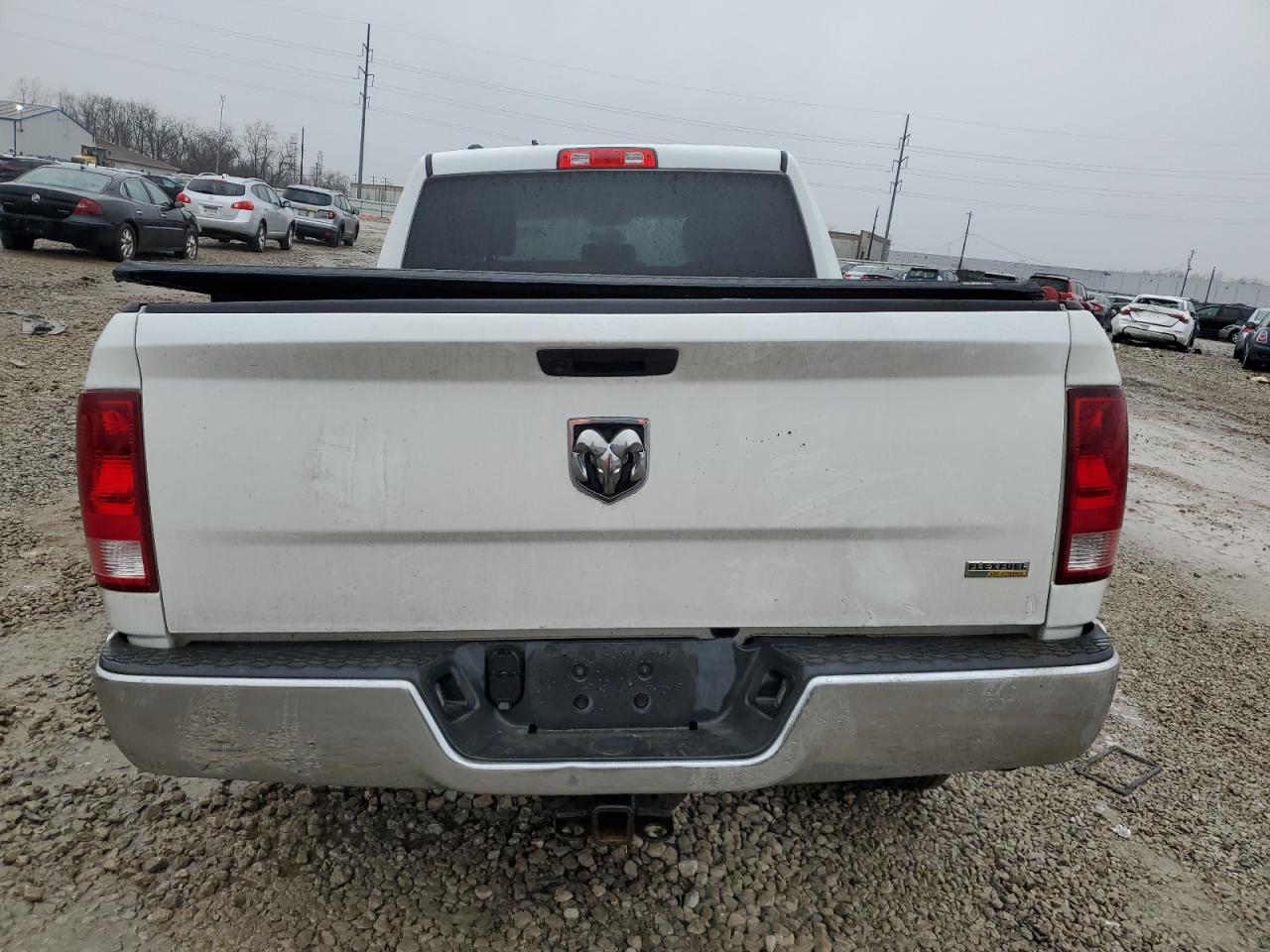 2016 RAM 1500 - Image 6