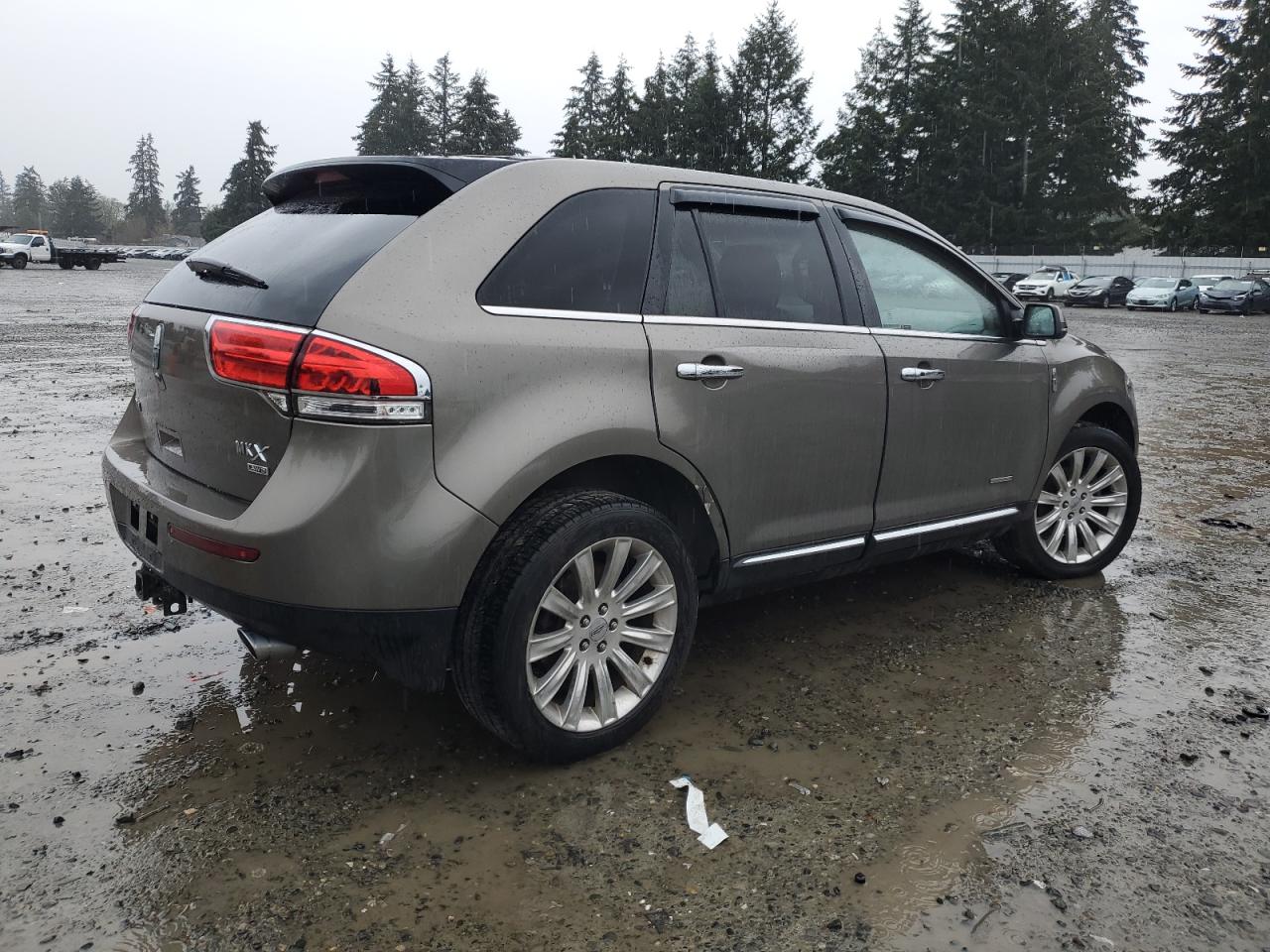 2012 Lincoln MKX - Image 3