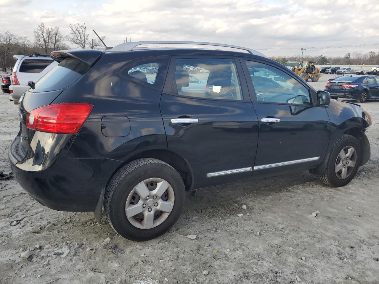 2014 Nissan Rogue - Image 3
