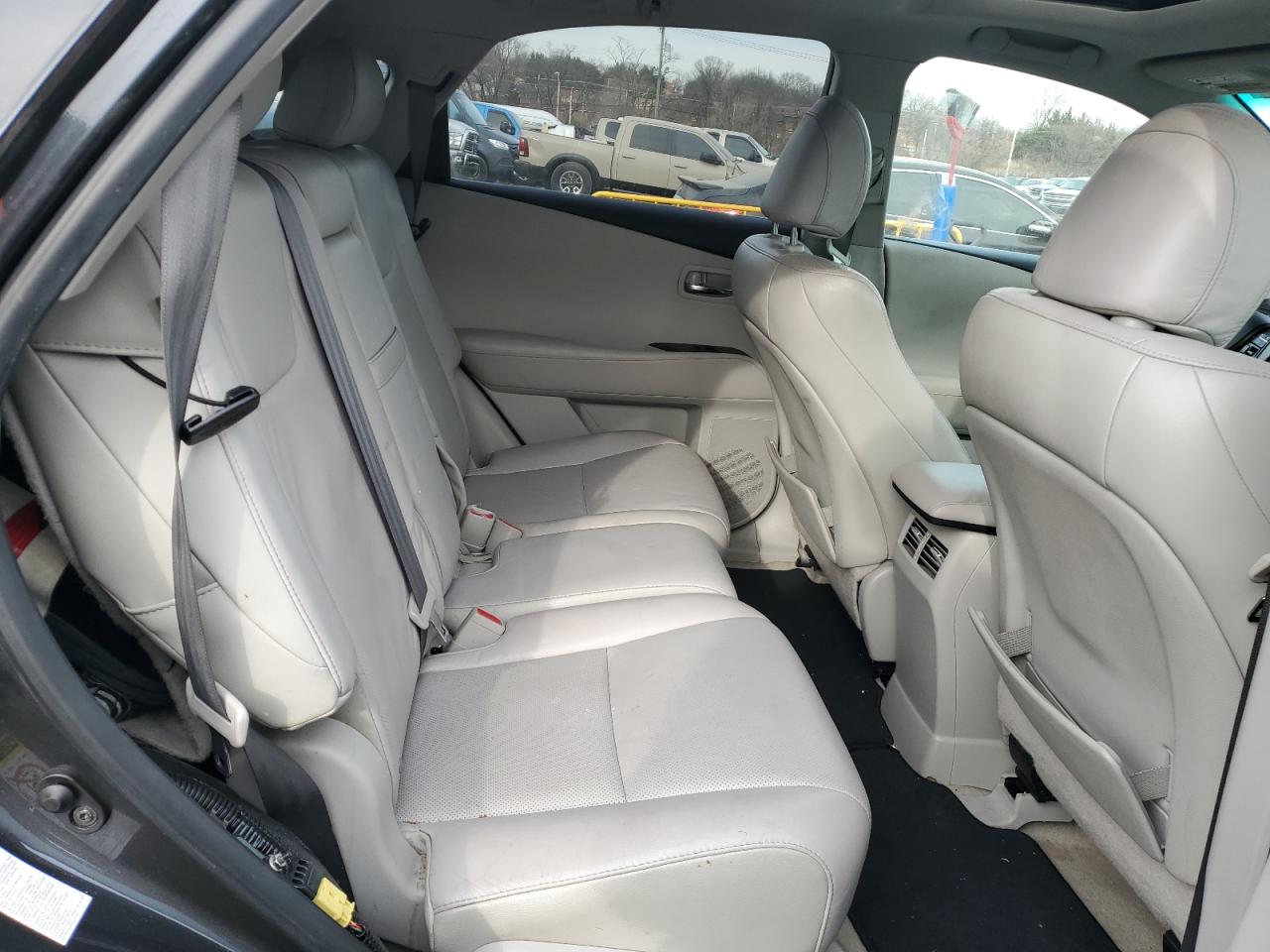 2011 Lexus RX - Image 11