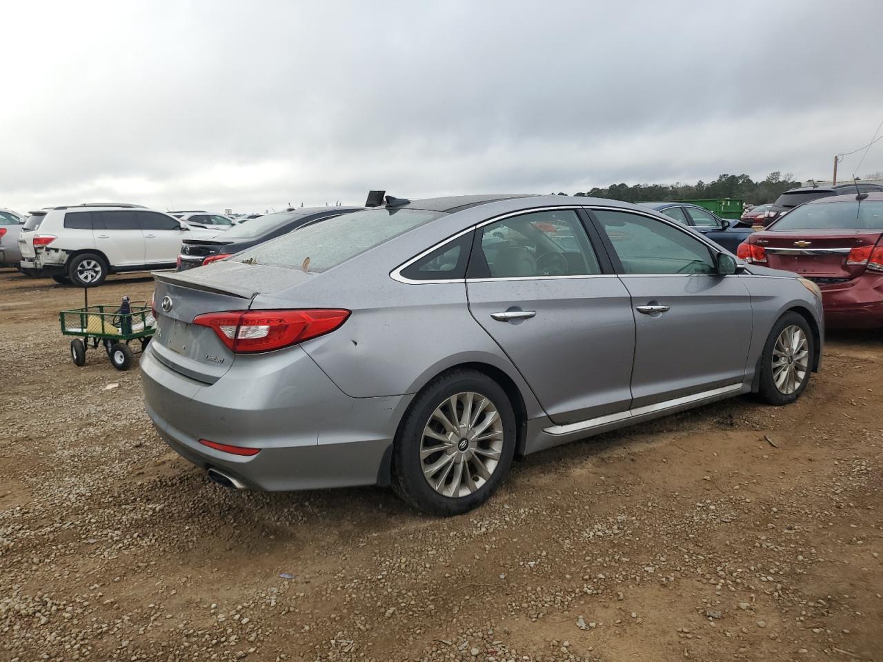 2015 Hyundai Sonata - Image 3