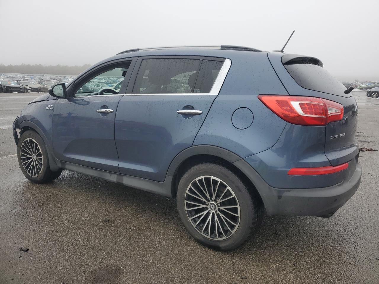 2012 Kia Sportage - Image 2