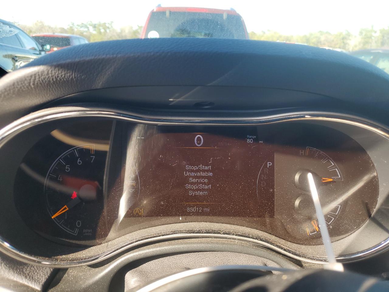 2020 Jeep Grand Cherokee - Image 9