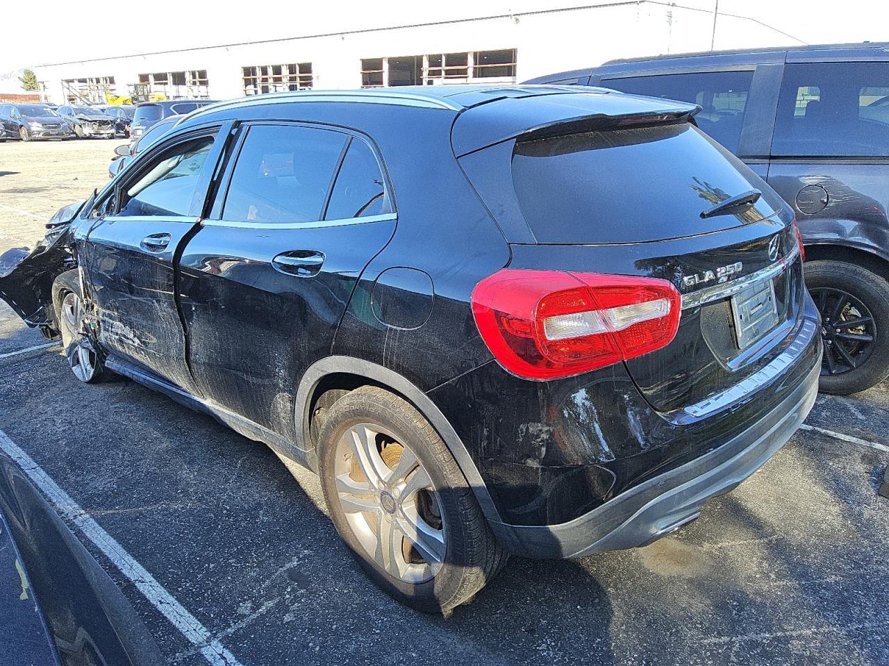 2017 Mercedes-Benz GLA-klasse - Image 2