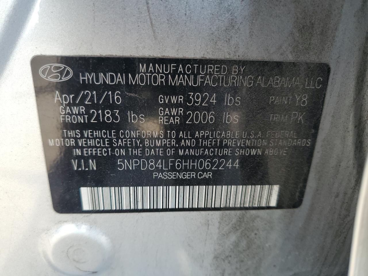 2017 Hyundai Elantra - Image 12