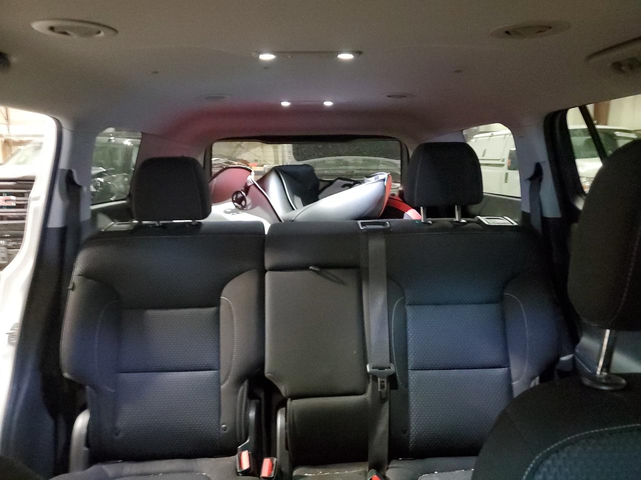 2021 GMC Acadia - Image 10