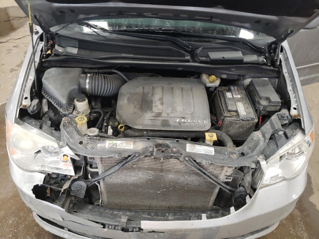 2013 Dodge Caravan - Image 12