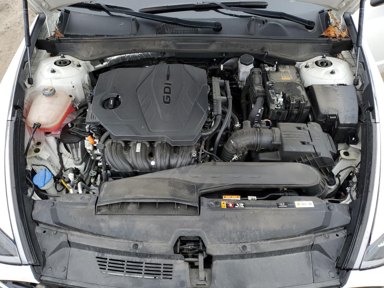 2022 Hyundai Sonata - Image 11