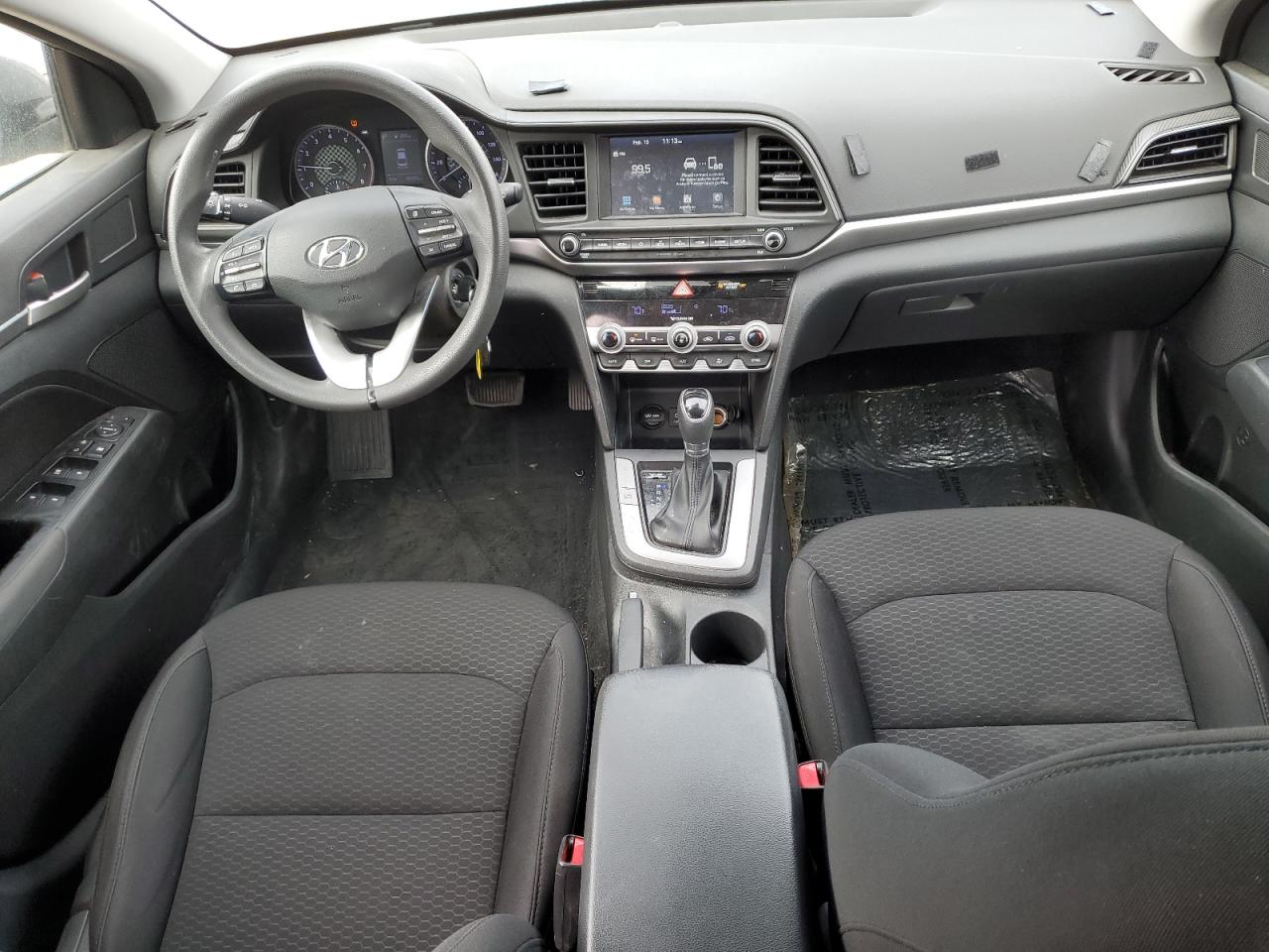 2020 Hyundai Elantra - Image 8