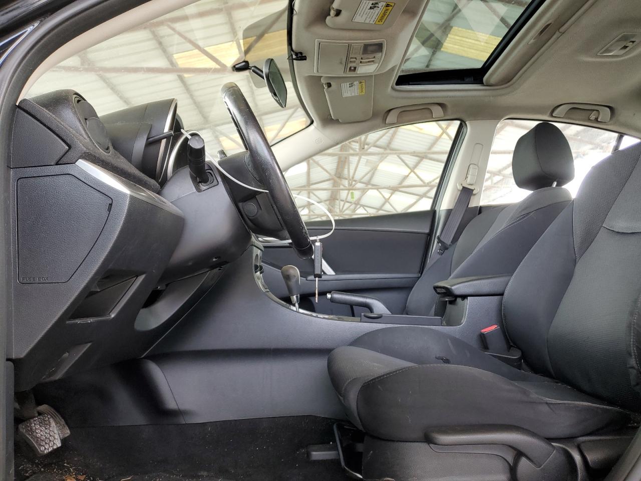 2010 Mazda 3 - Image 7