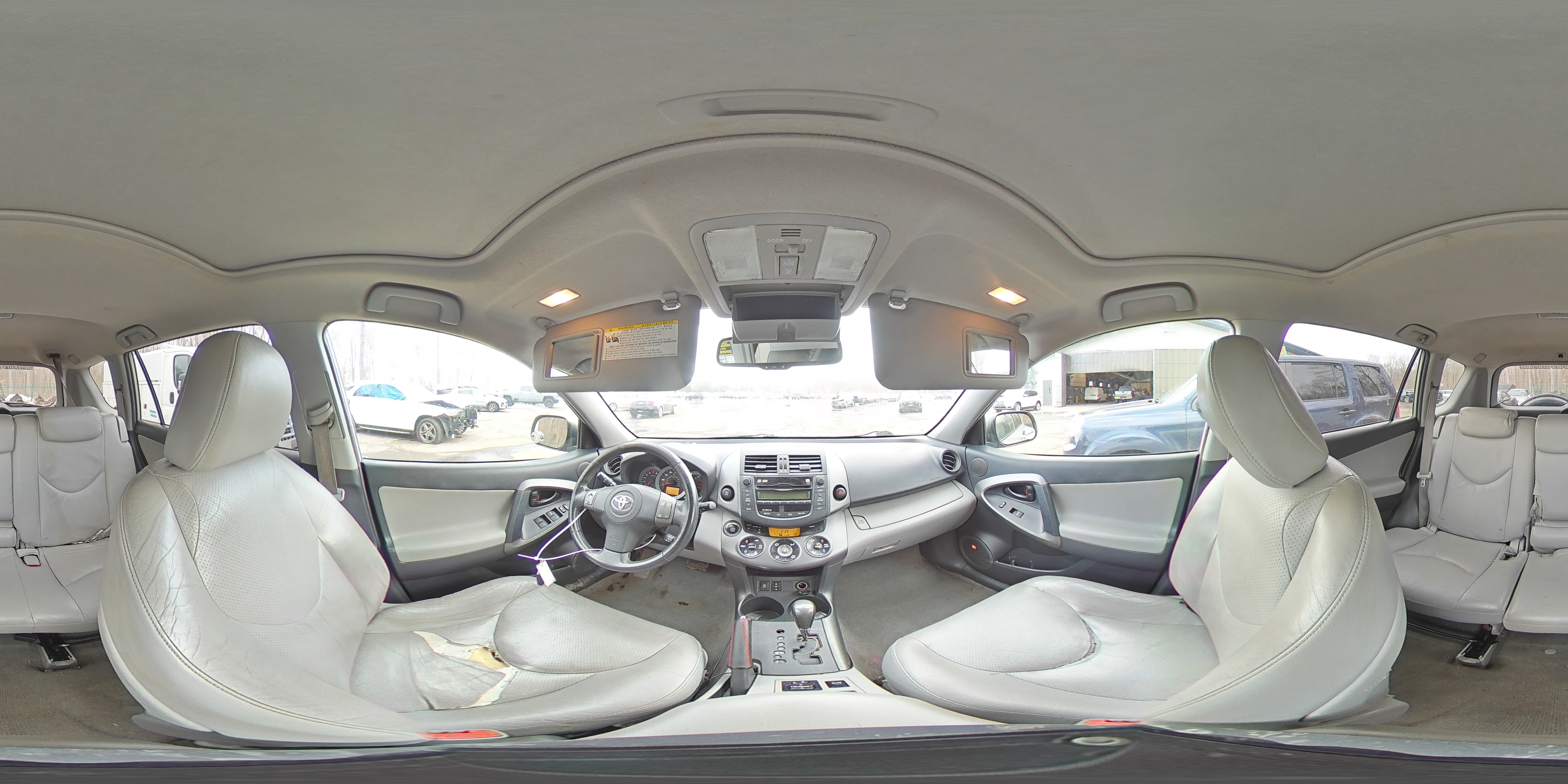 2010 Toyota RAV 4 - Image 14