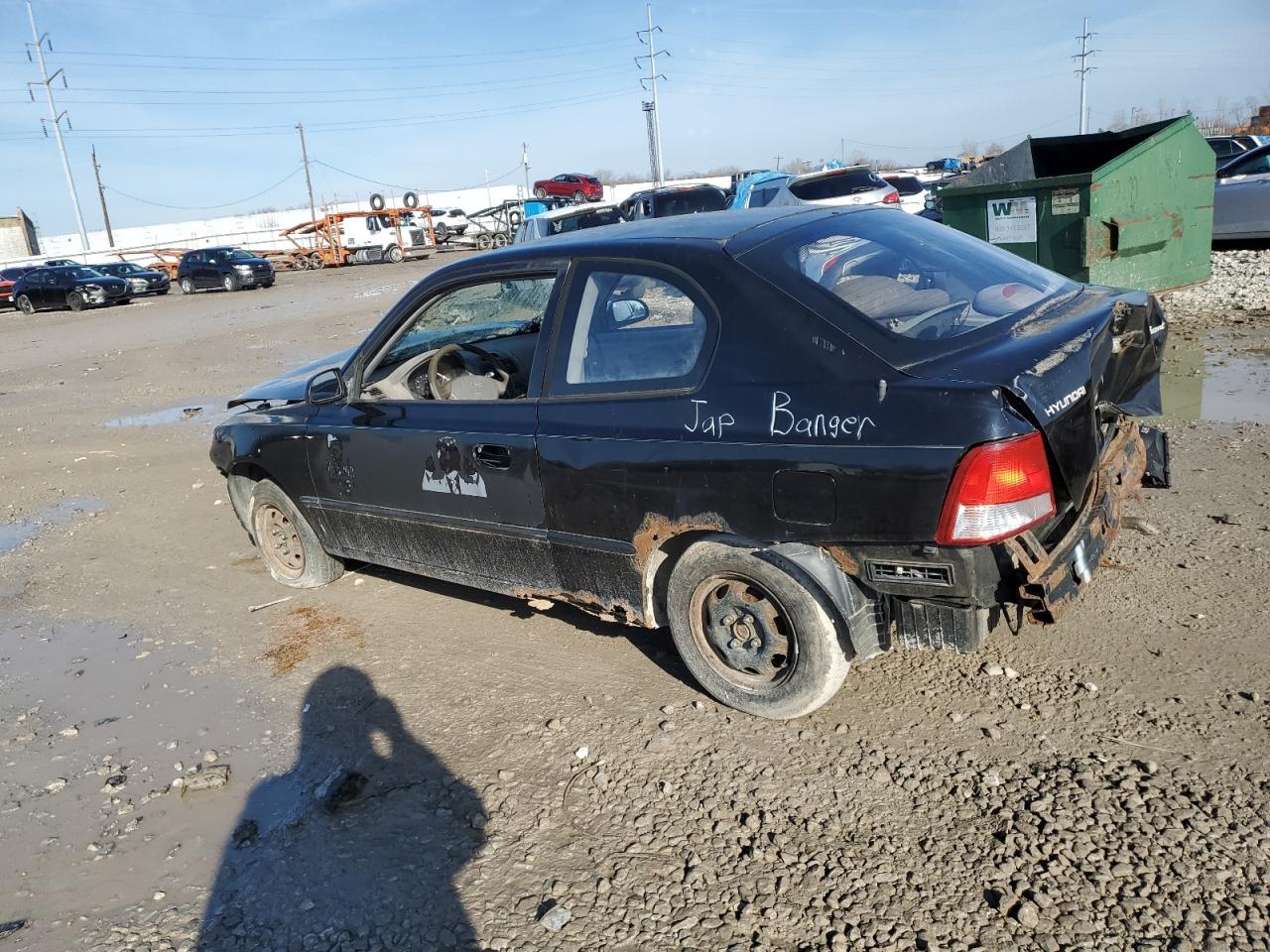 2002 Hyundai Accent - Image 2