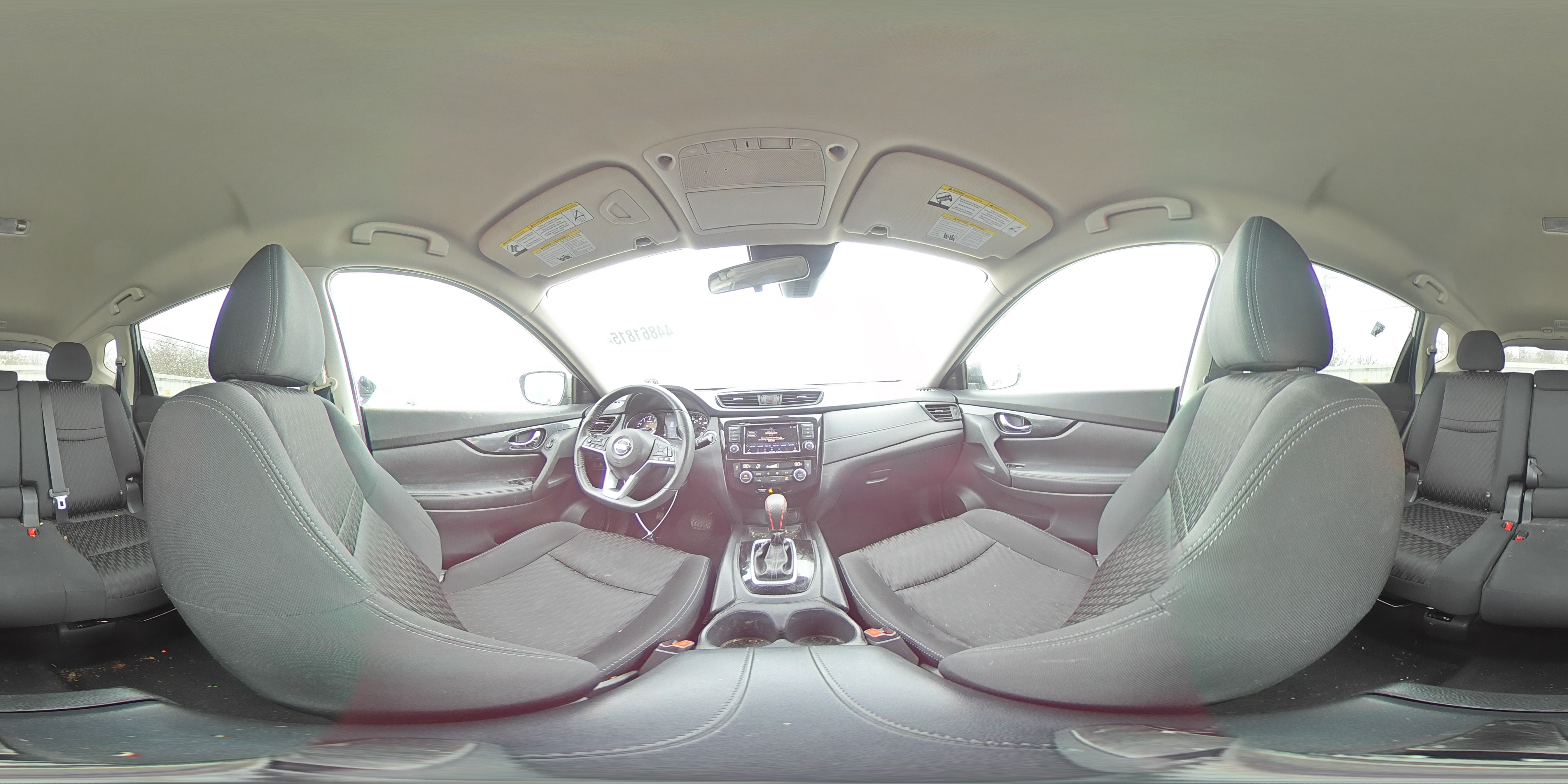 2020 Nissan Rogue - Image 13