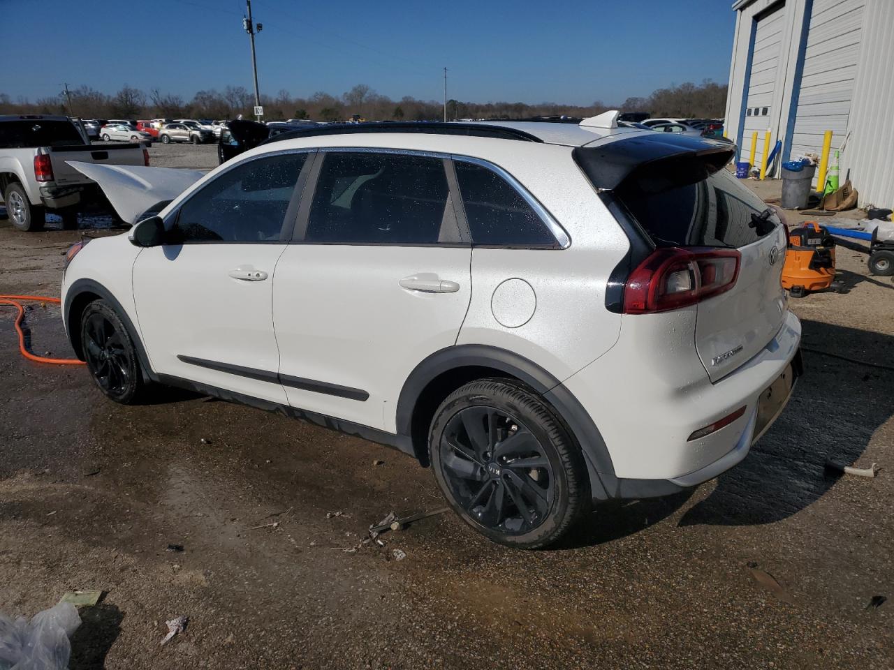 2019 Kia Niro - Image 2