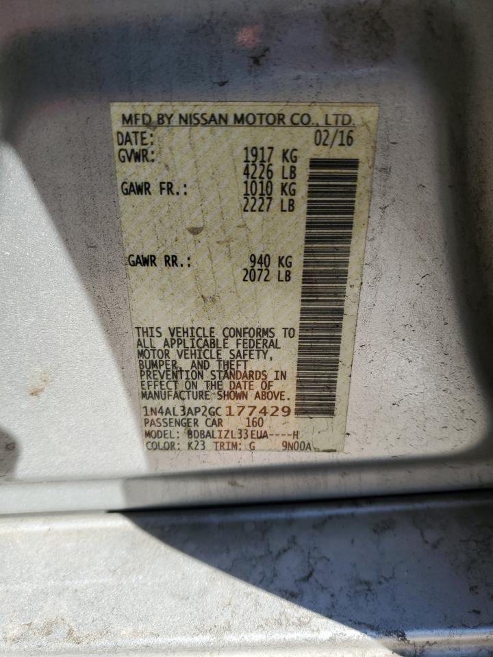 2016 Nissan Altima - Image 12