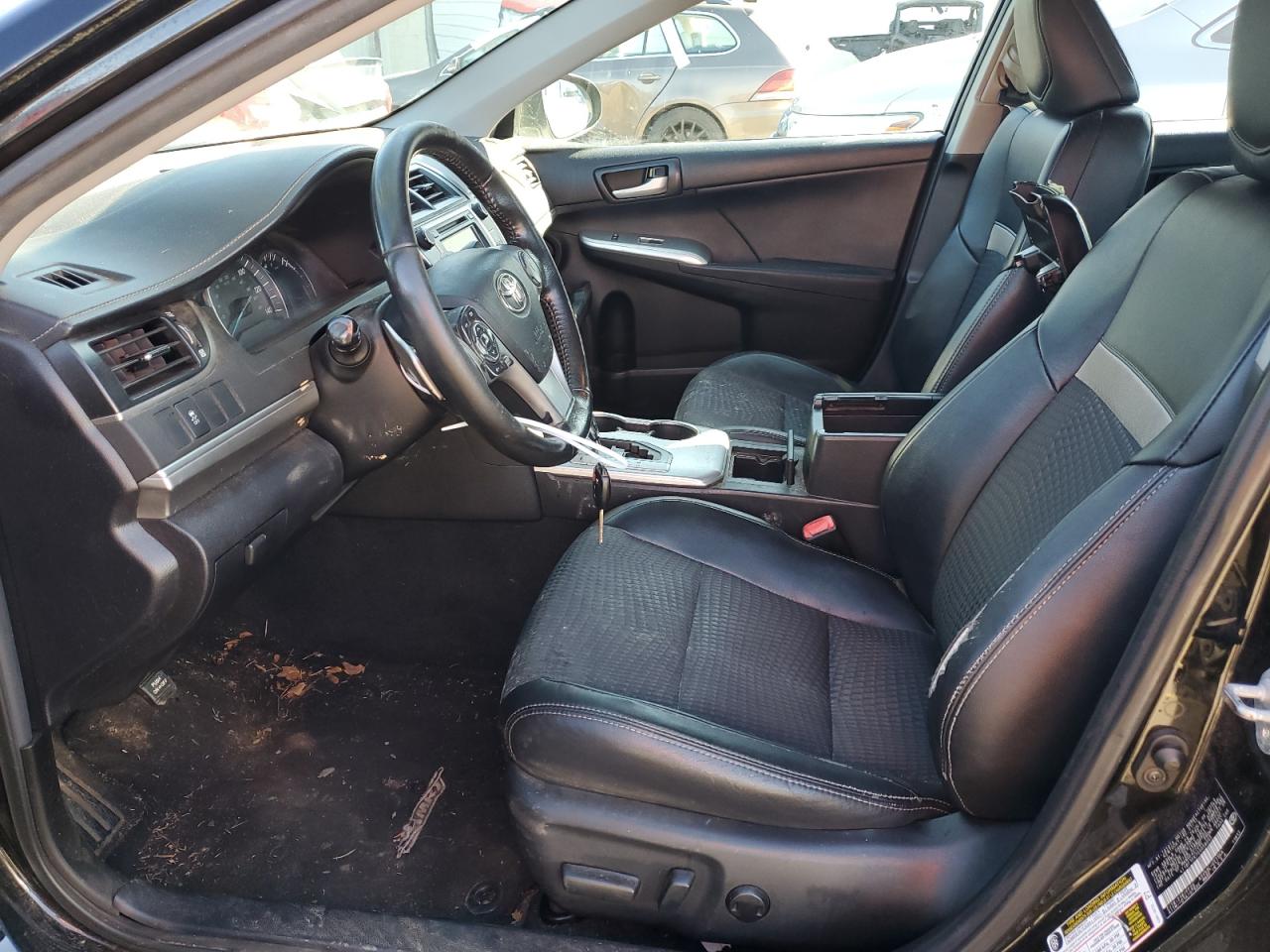 2012 Toyota Camry - Image 7
