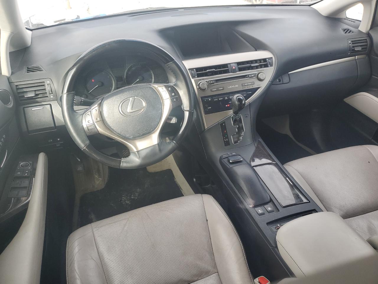 2015 Lexus RX - Image 8
