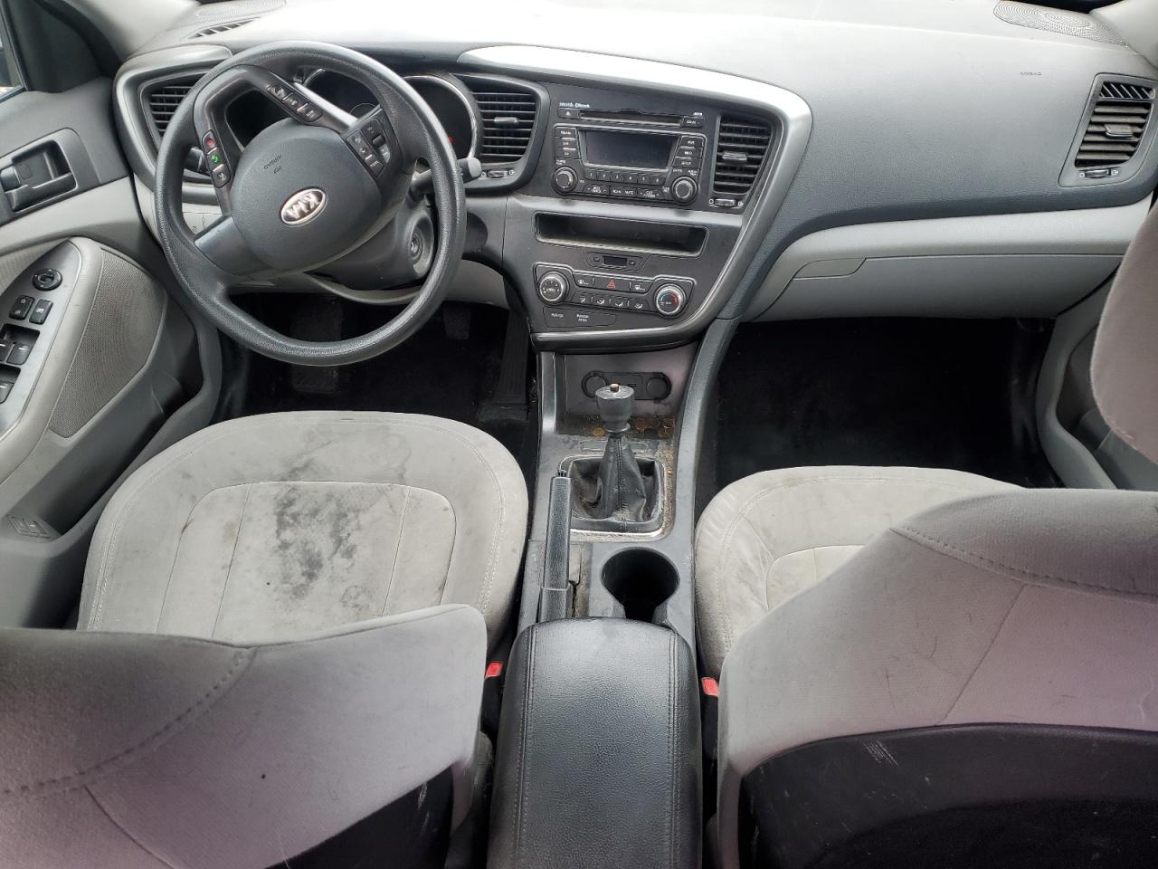 2011 Kia Optima - Image 8