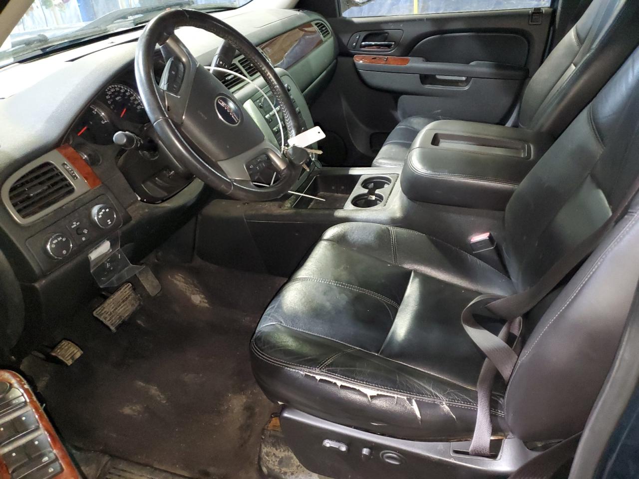 2010 GMC Sierra - Image 7
