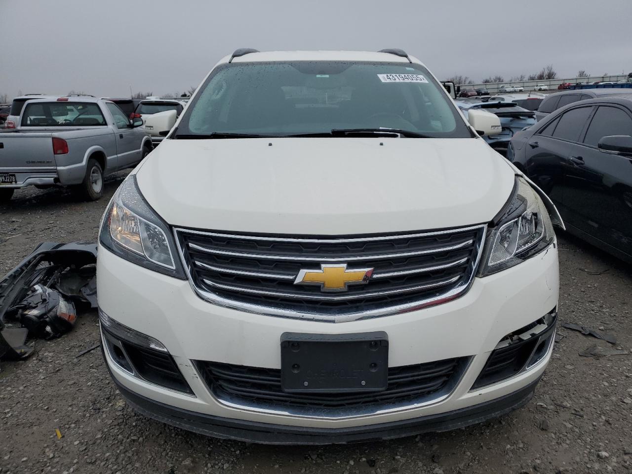 2014 Chevrolet Traverse - Image 5