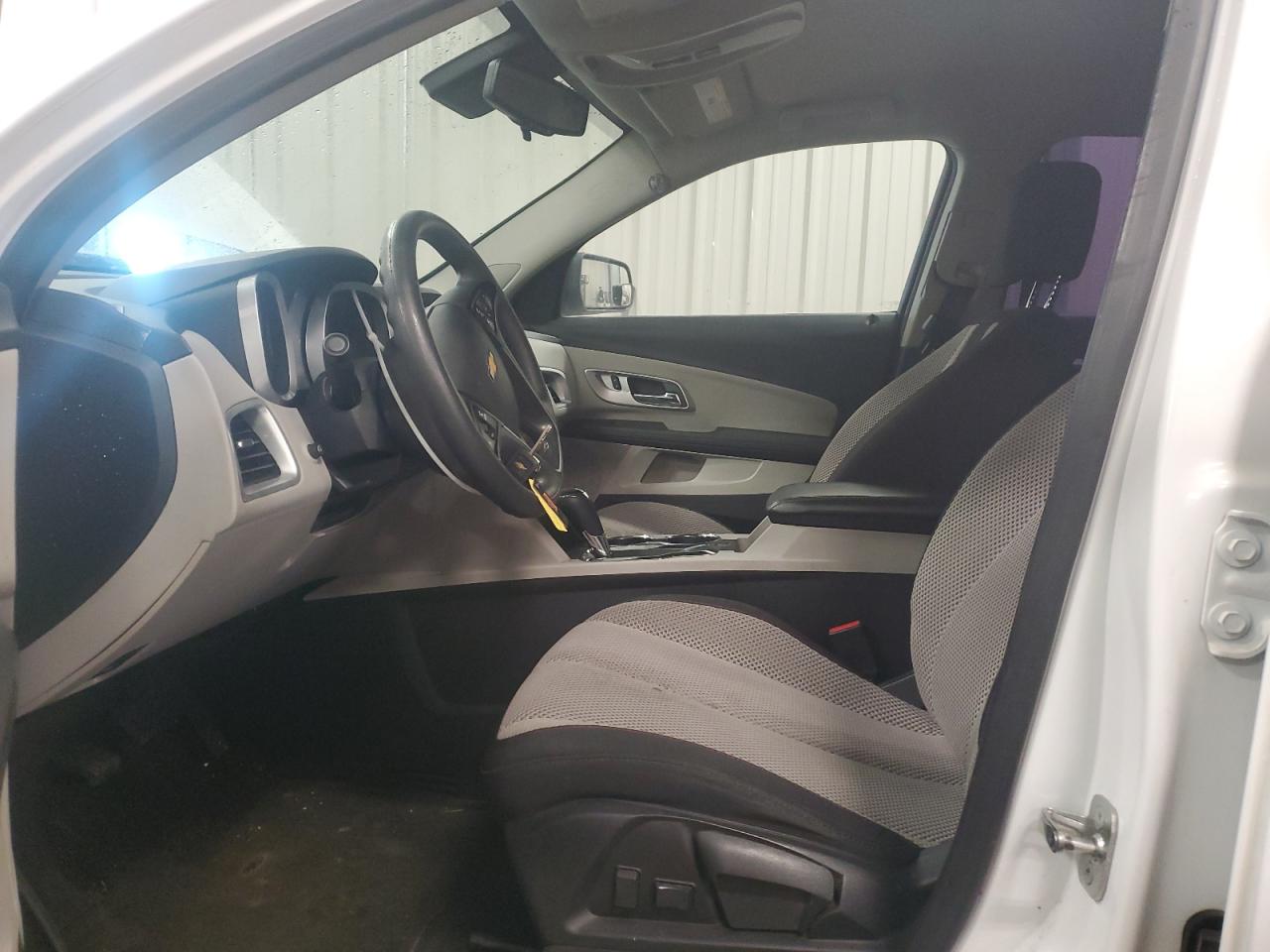 2017 Chevrolet Equinox - Image 7