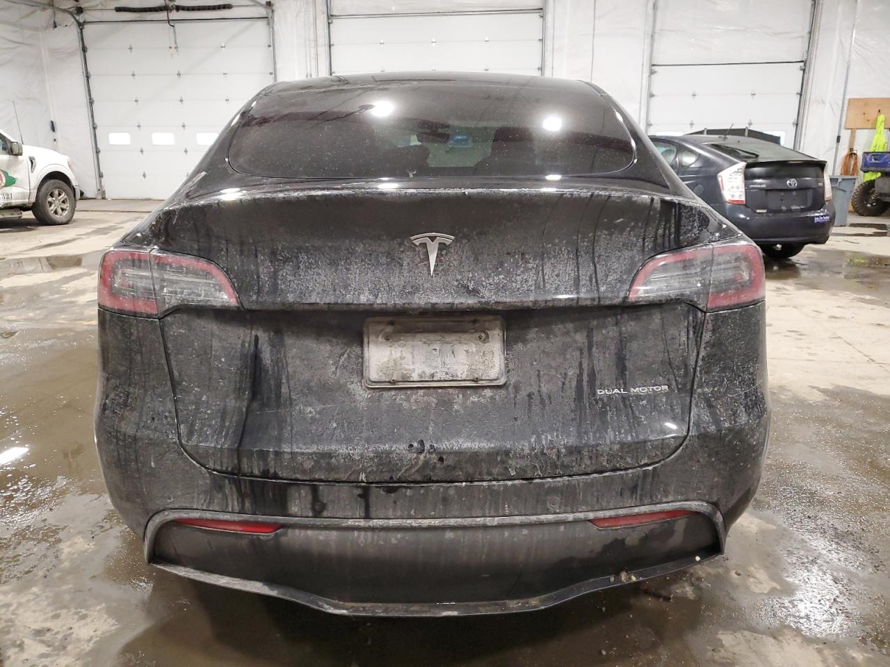2022 Tesla Model Y VIN: 7SAYGDEE6NF36649 Lot: 42902785