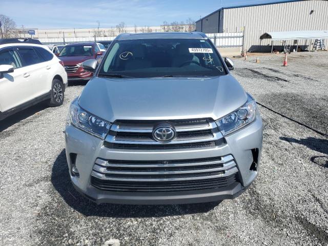  TOYOTA HIGHLANDER 2019 Silver