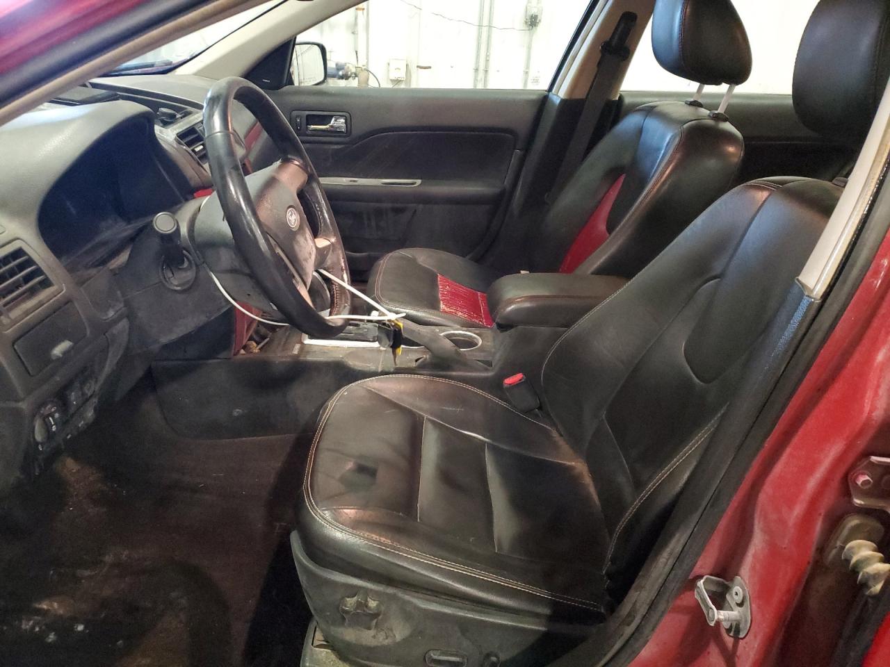 2010 Ford Fusion - Image 7