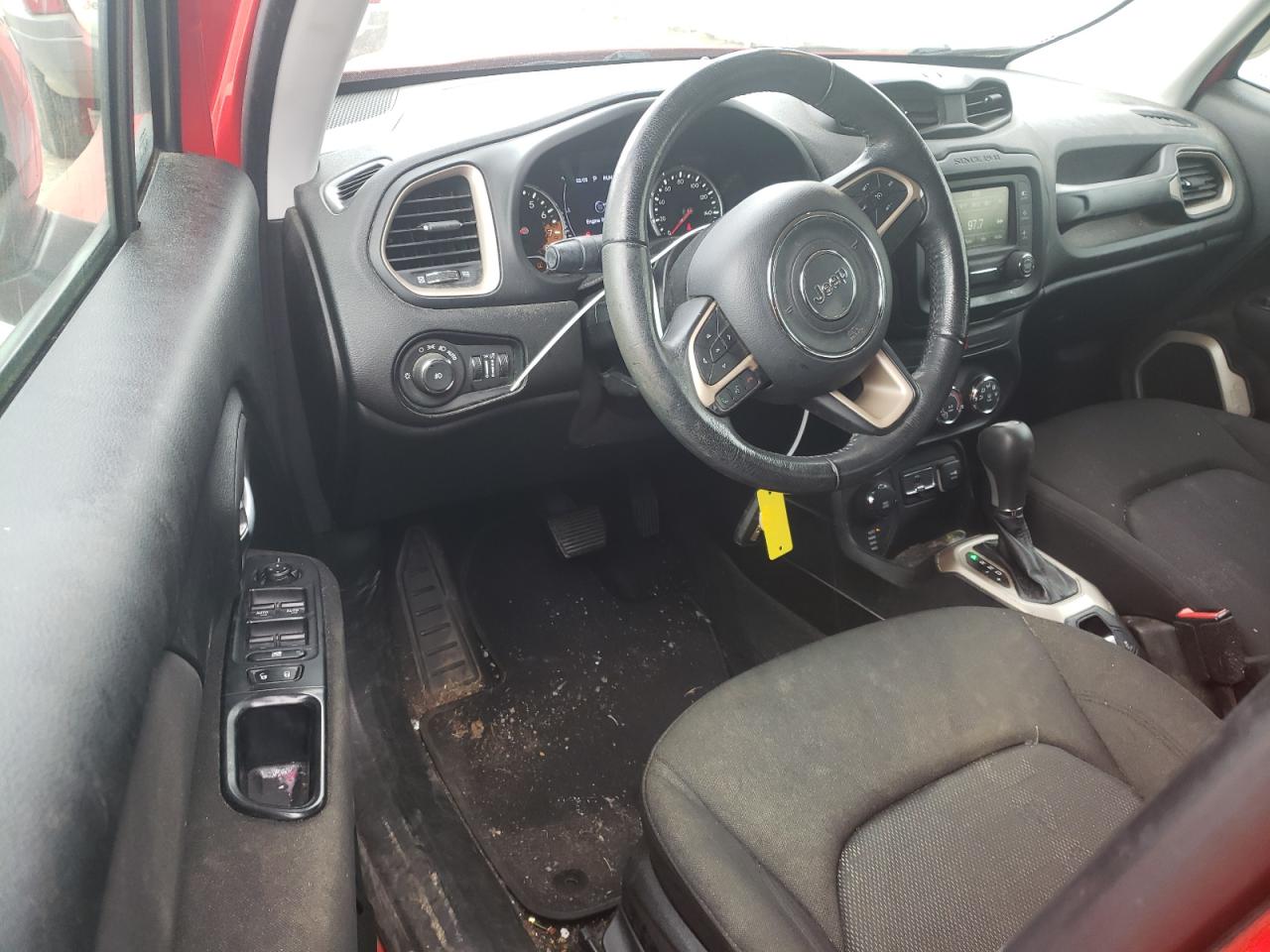 2017 Jeep Renegade - Image 8