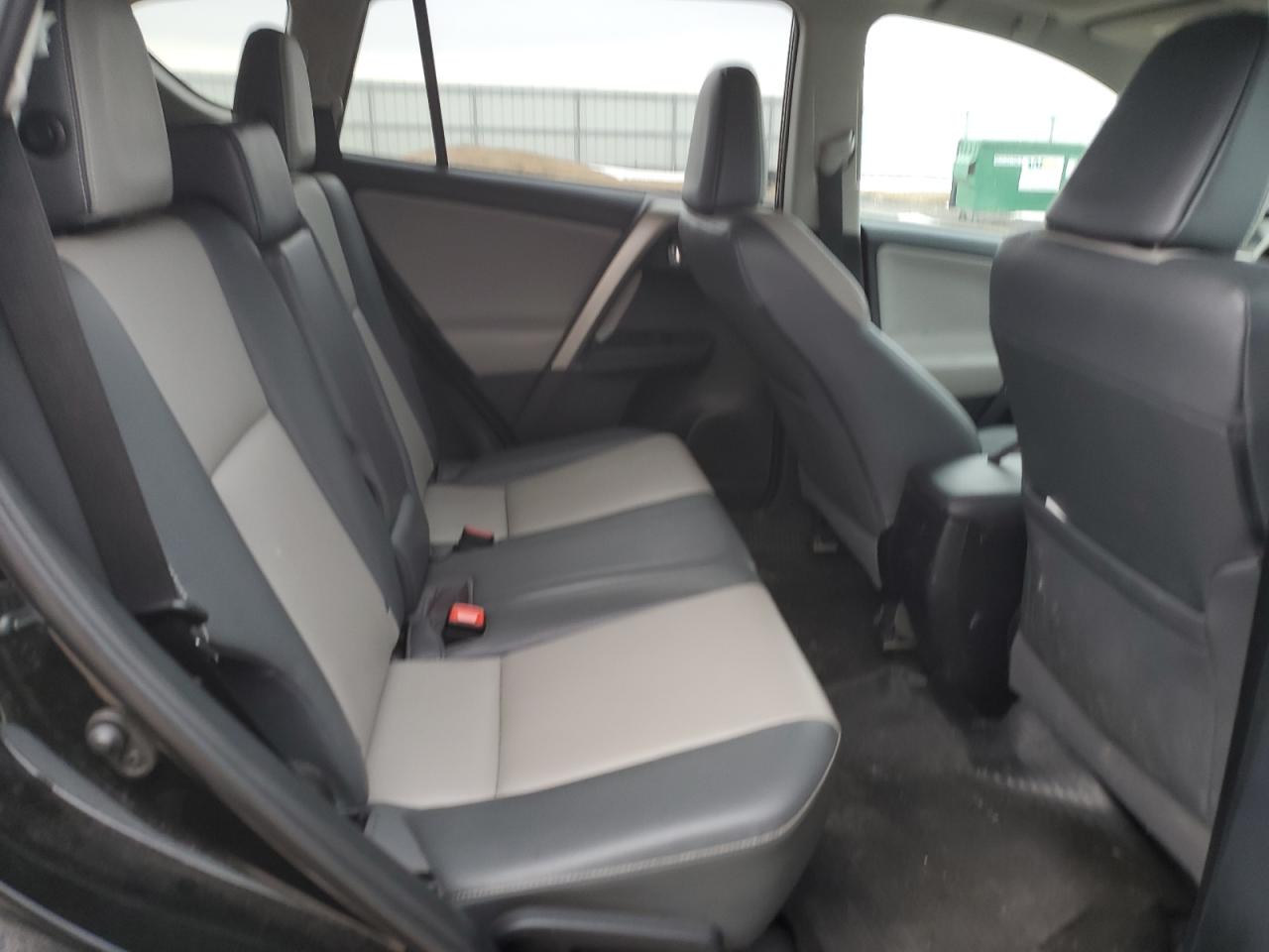 2014 Toyota RAV 4 - Image 10