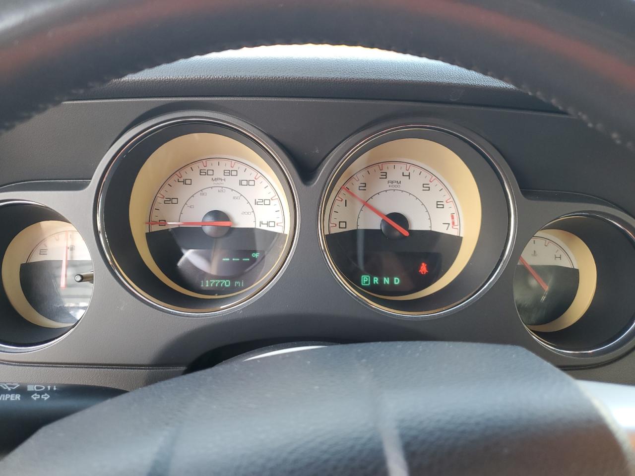 2014 Dodge Challenger - Image 9