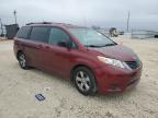 2013 Toyota Sienna Le продається в Temple, TX - Minor Dent/Scratches