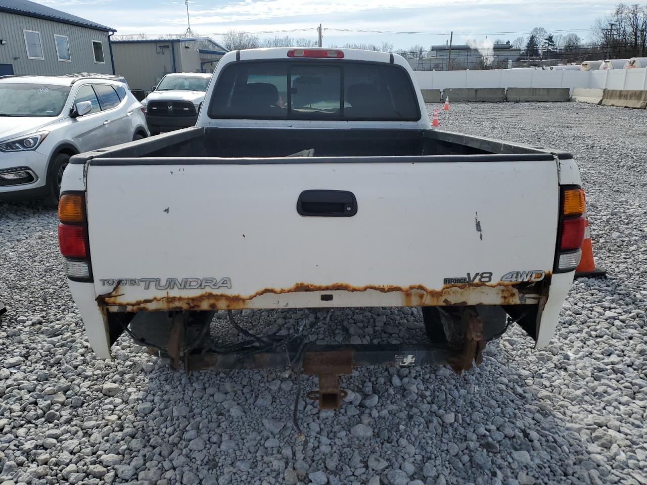 2002 Toyota Tundra - Image 6