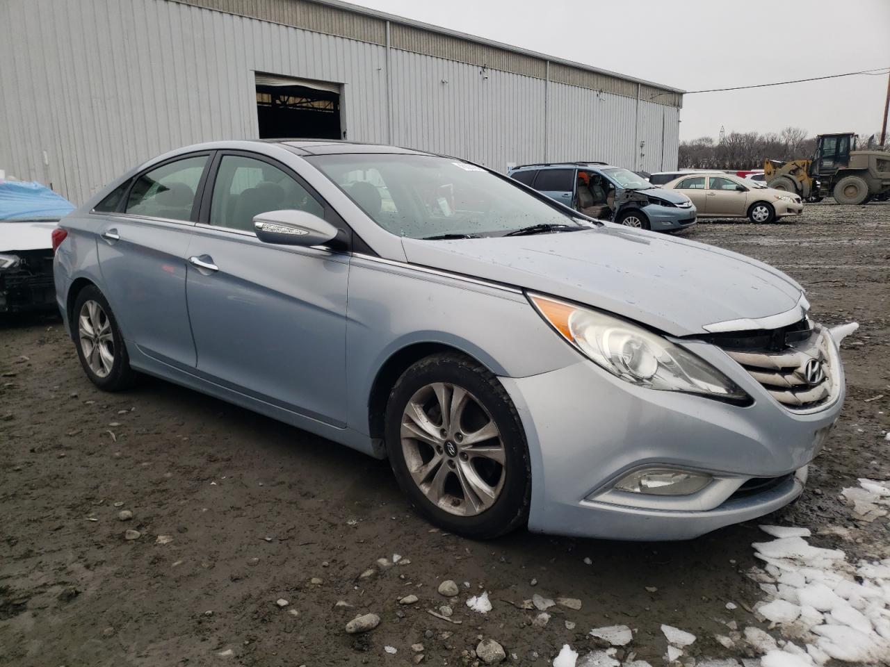 2012 Hyundai Sonata - Image 4