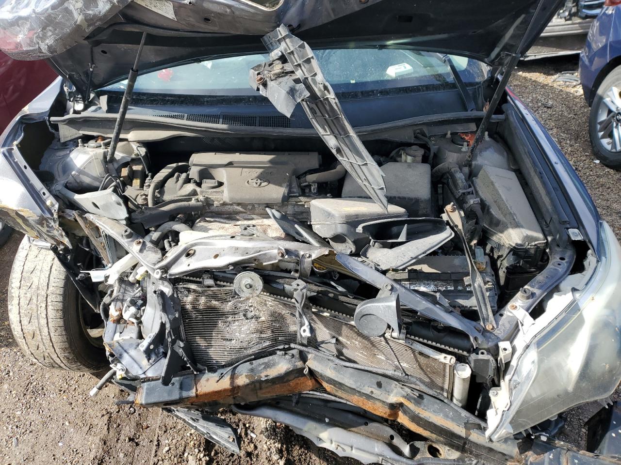 2014 Toyota Camry - Image 12