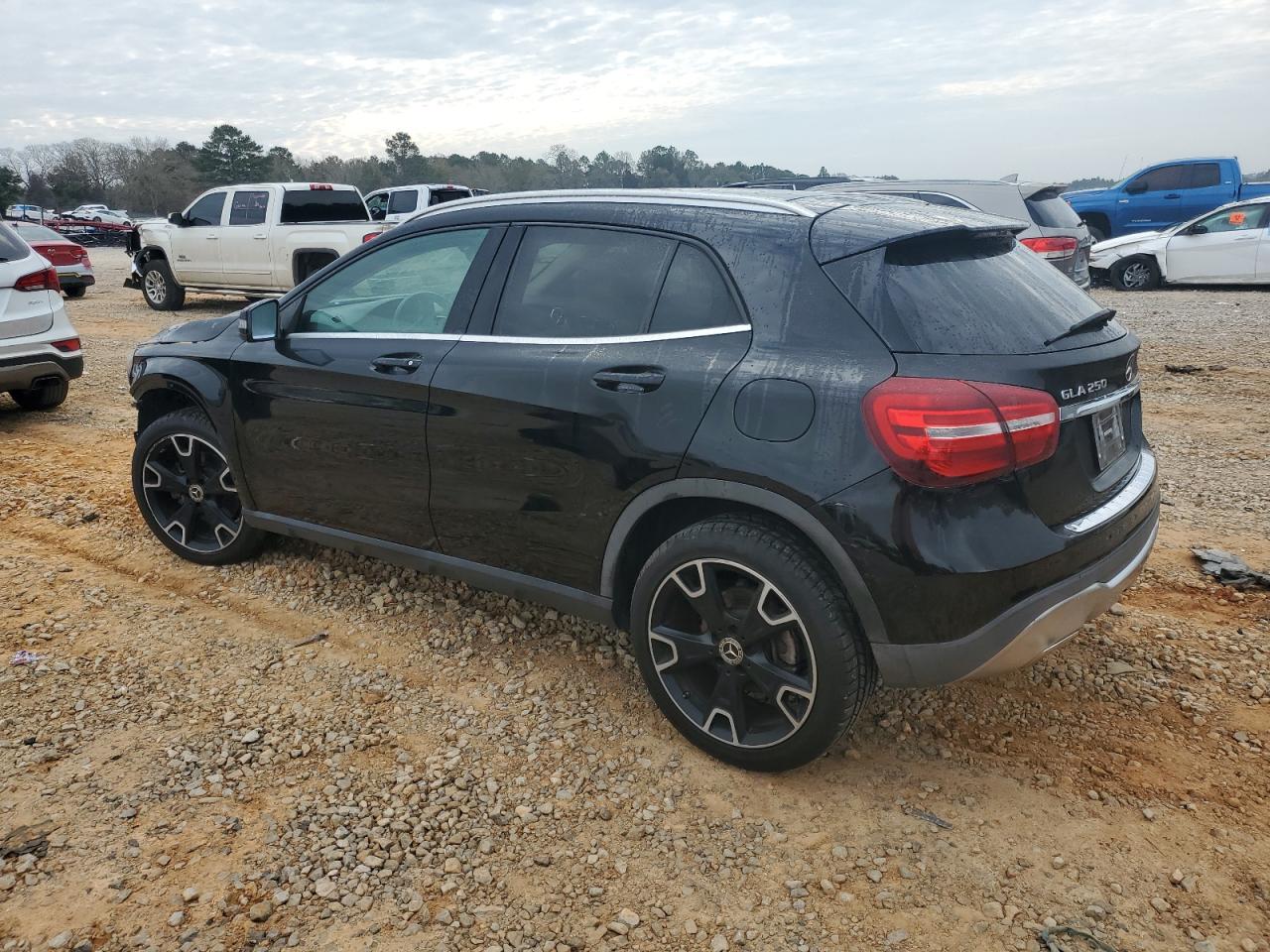2019 Mercedes-Benz GLA-klasse - Image 2