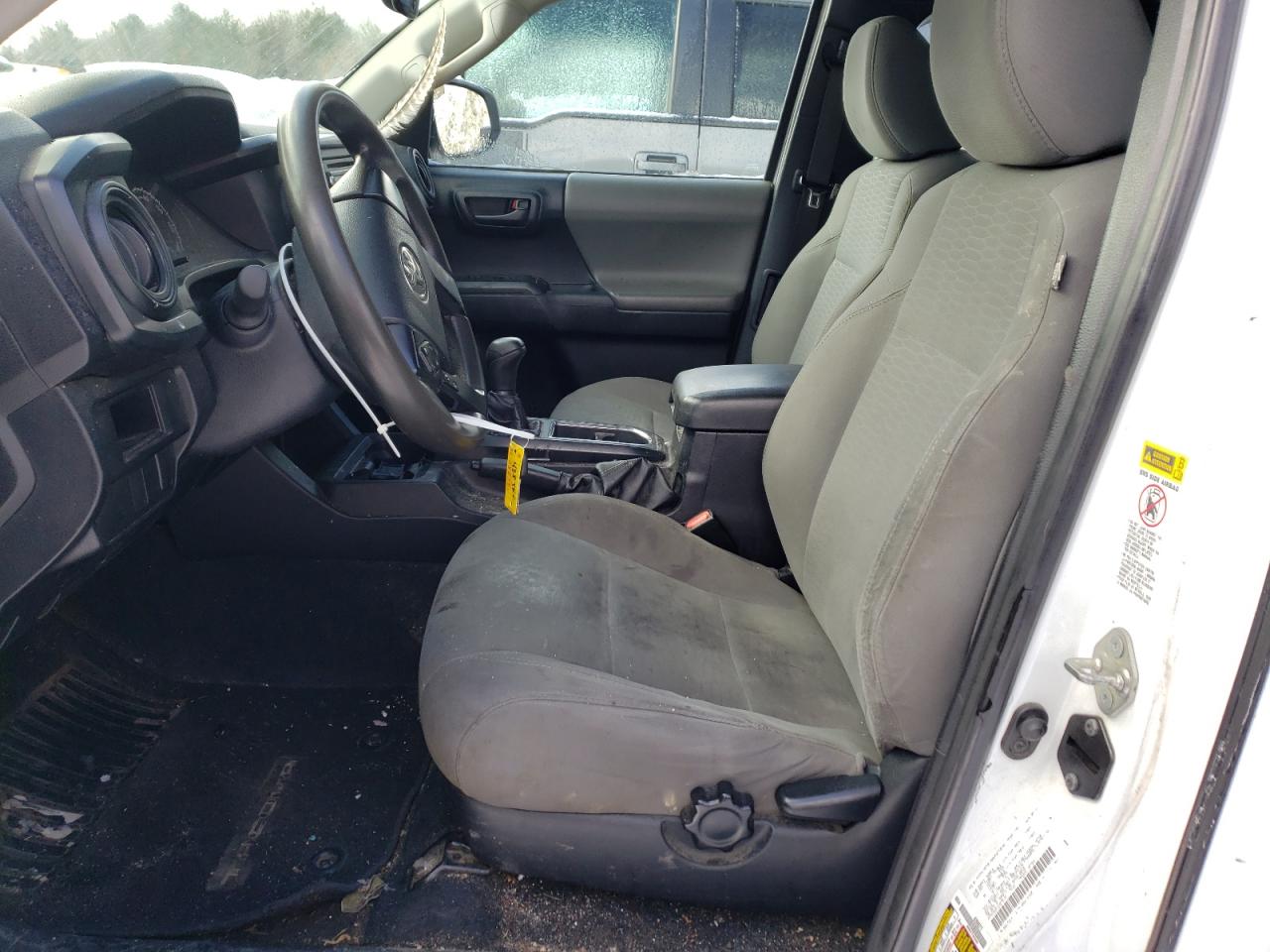 2016 Toyota Tacoma - Image 7