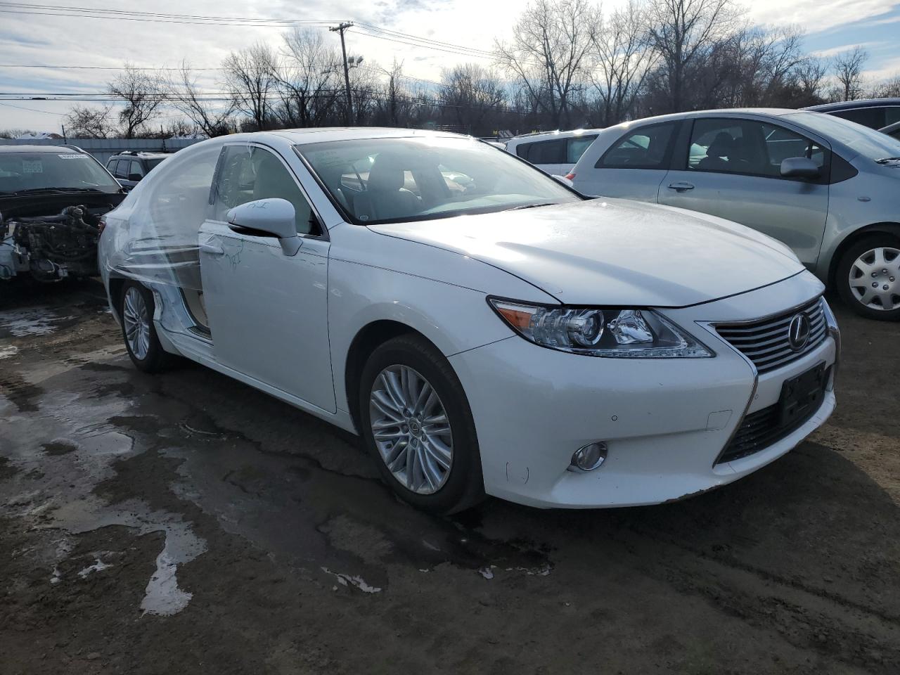 2013 Lexus ES - Image 4