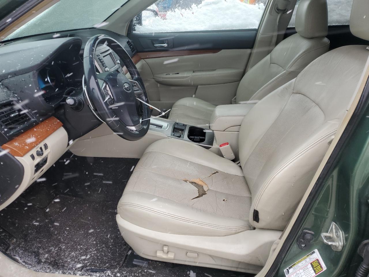 2013 Subaru Outback - Image 7