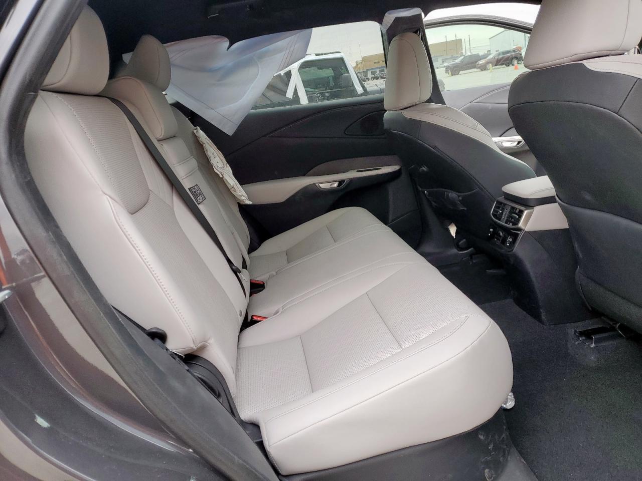 2024 Lexus RX - Image 11