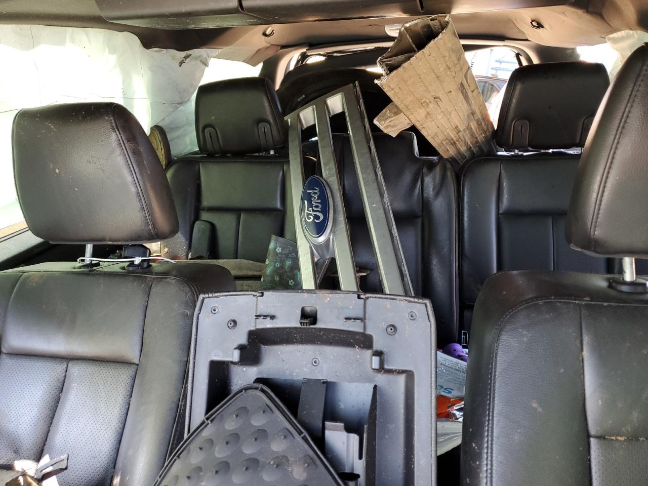 2010 Ford Expedition - Image 10
