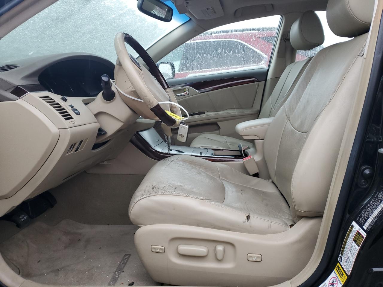 2008 Toyota Avalon - Image 7