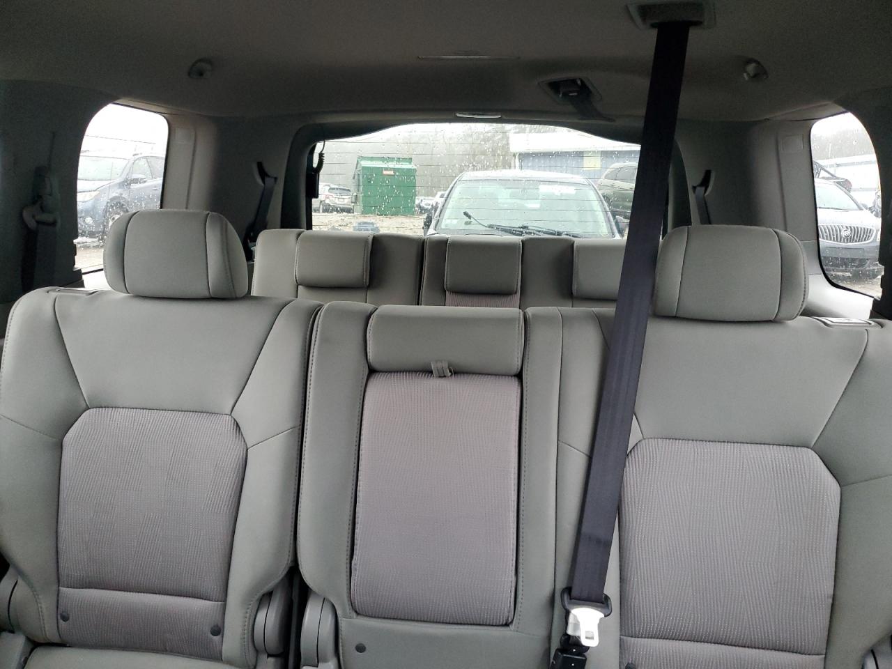 2011 Honda Pilot - Image 10