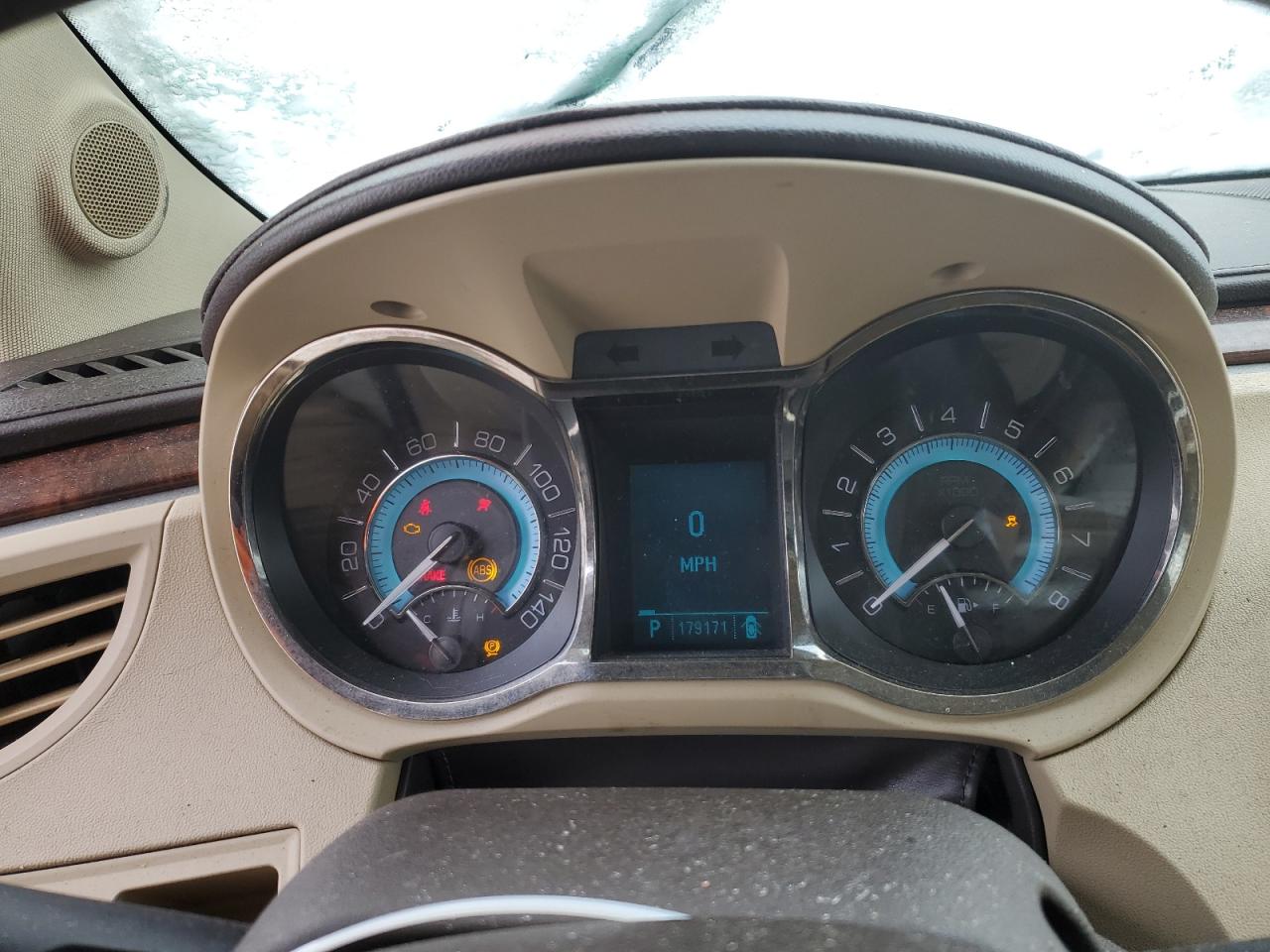 2011 Buick LaCrosse - Image 9