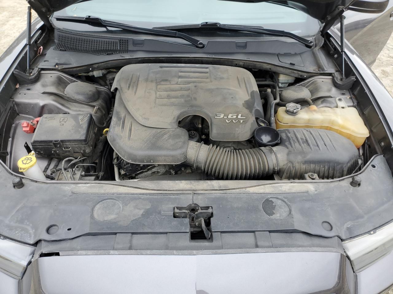 2014 Dodge Charger - Image 11