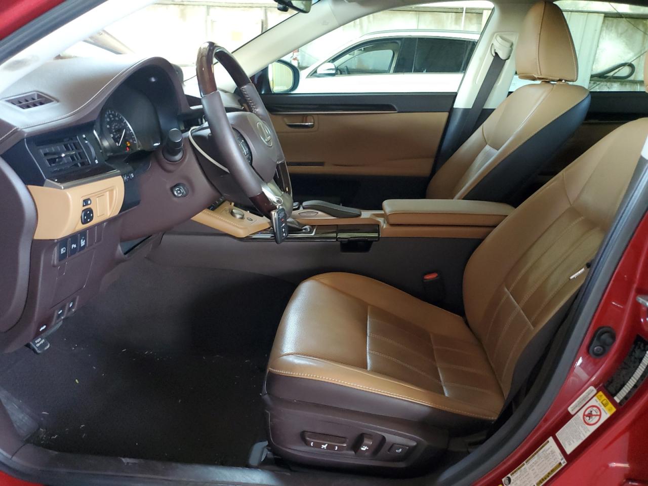 2017 Lexus ES - Image 7