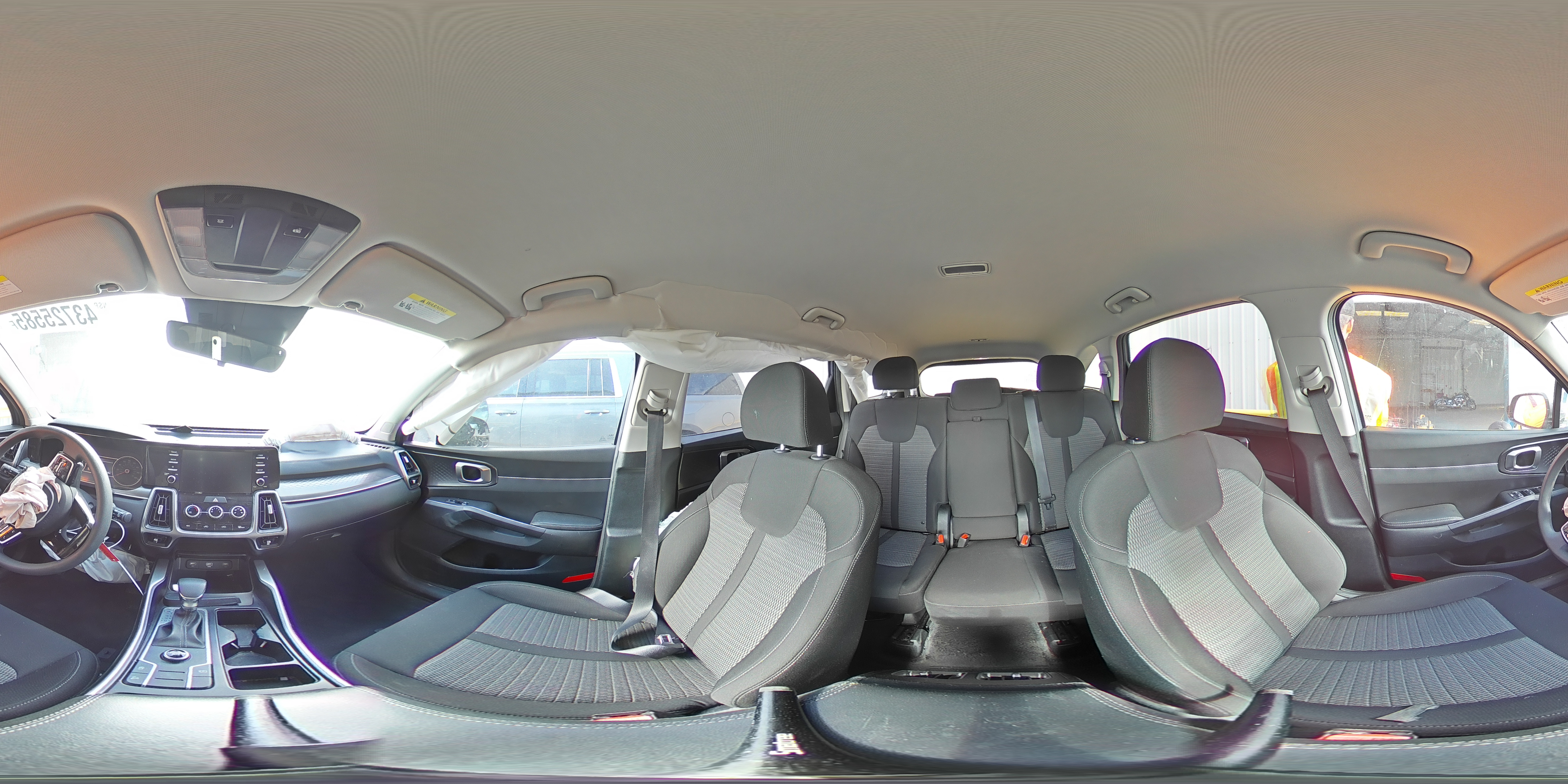 2023 Kia Sorento - Image 15