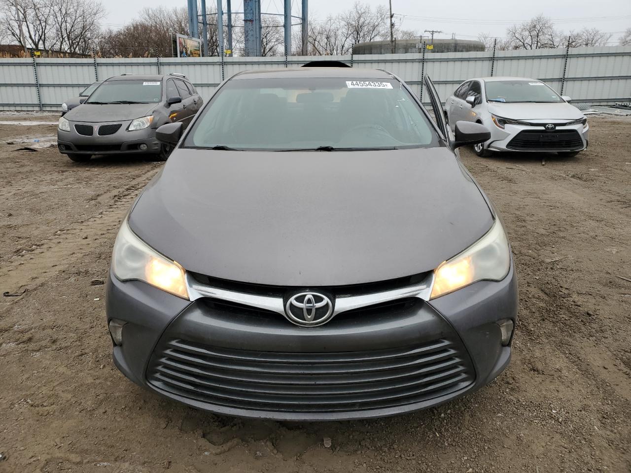 2015 Toyota Camry - Image 5
