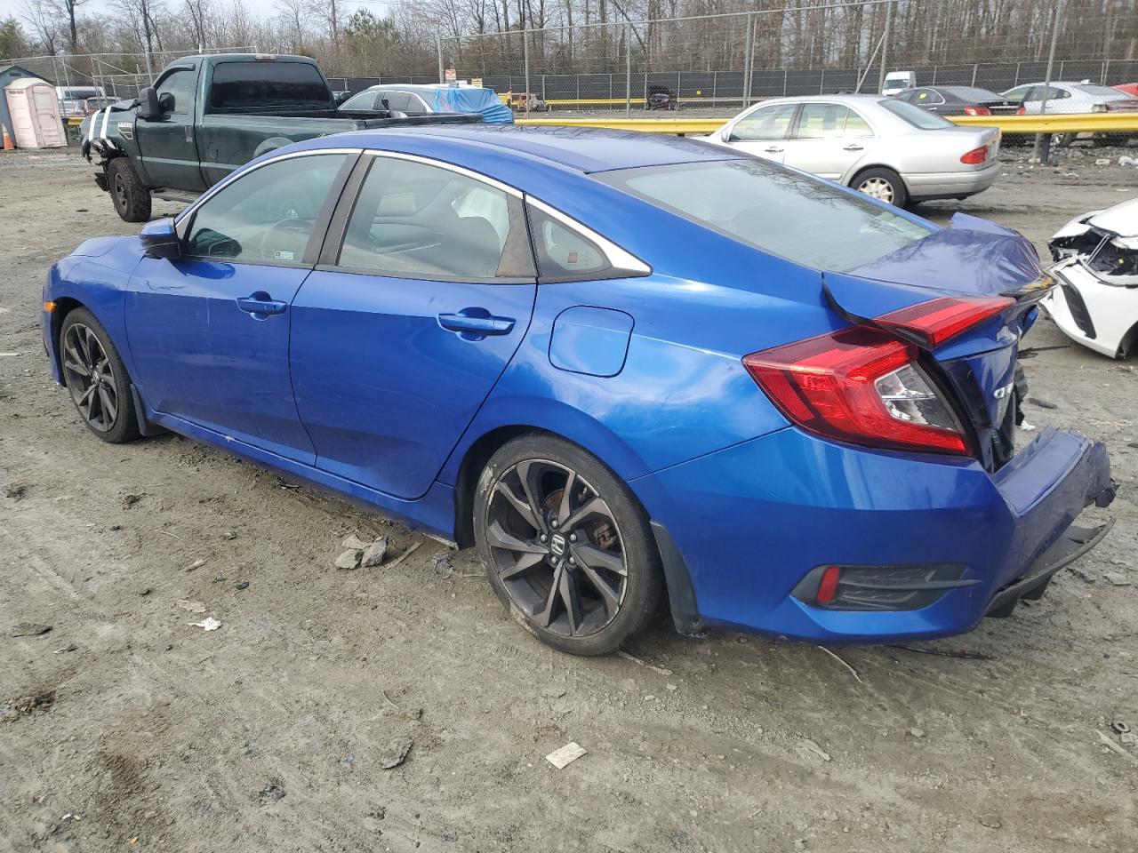 2019 Honda Civic - Image 2