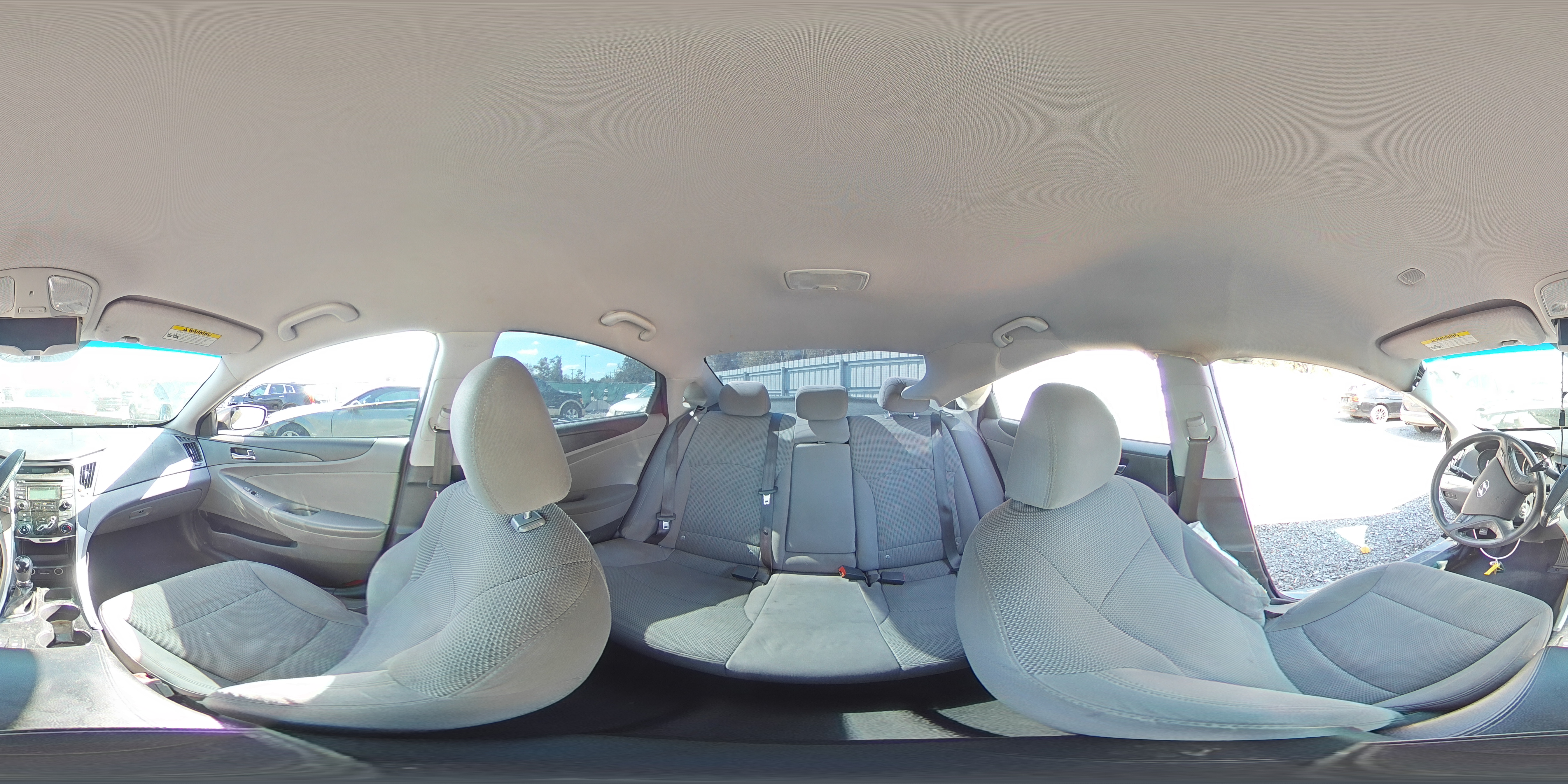 2013 Hyundai Sonata - Image 13